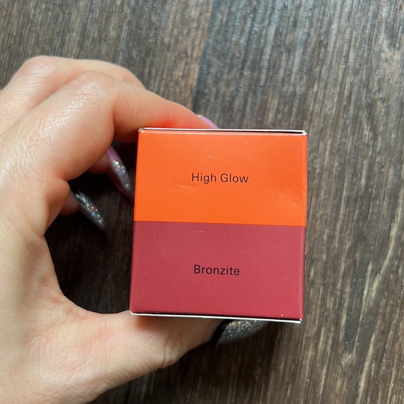Flavedo & Albedo High Glow Bronzite - Picture 4 of 5